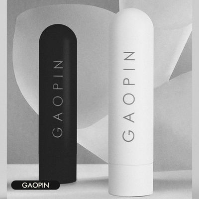 디스크 캡 250 밀리람베르트 하얀 검은 얼어붙은 매트 표면과 HDPE 플라스틱 비어 있는 샴푸 스퀴즈 보틀